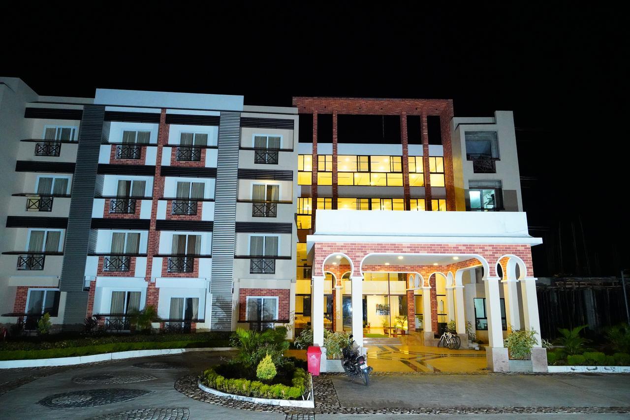 Five Falls Resort Kuttālam Exterior foto