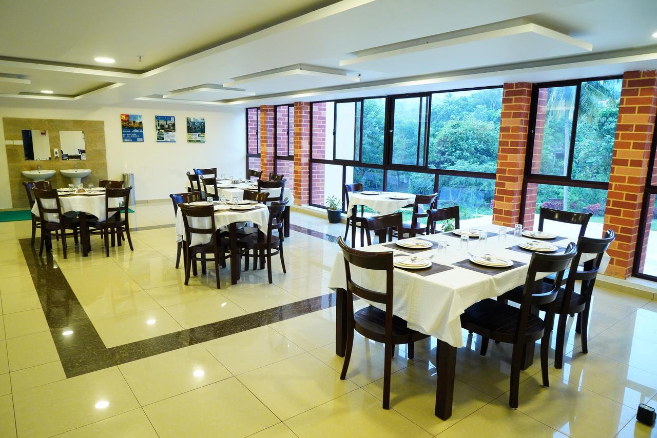 Five Falls Resort Kuttālam Exterior foto