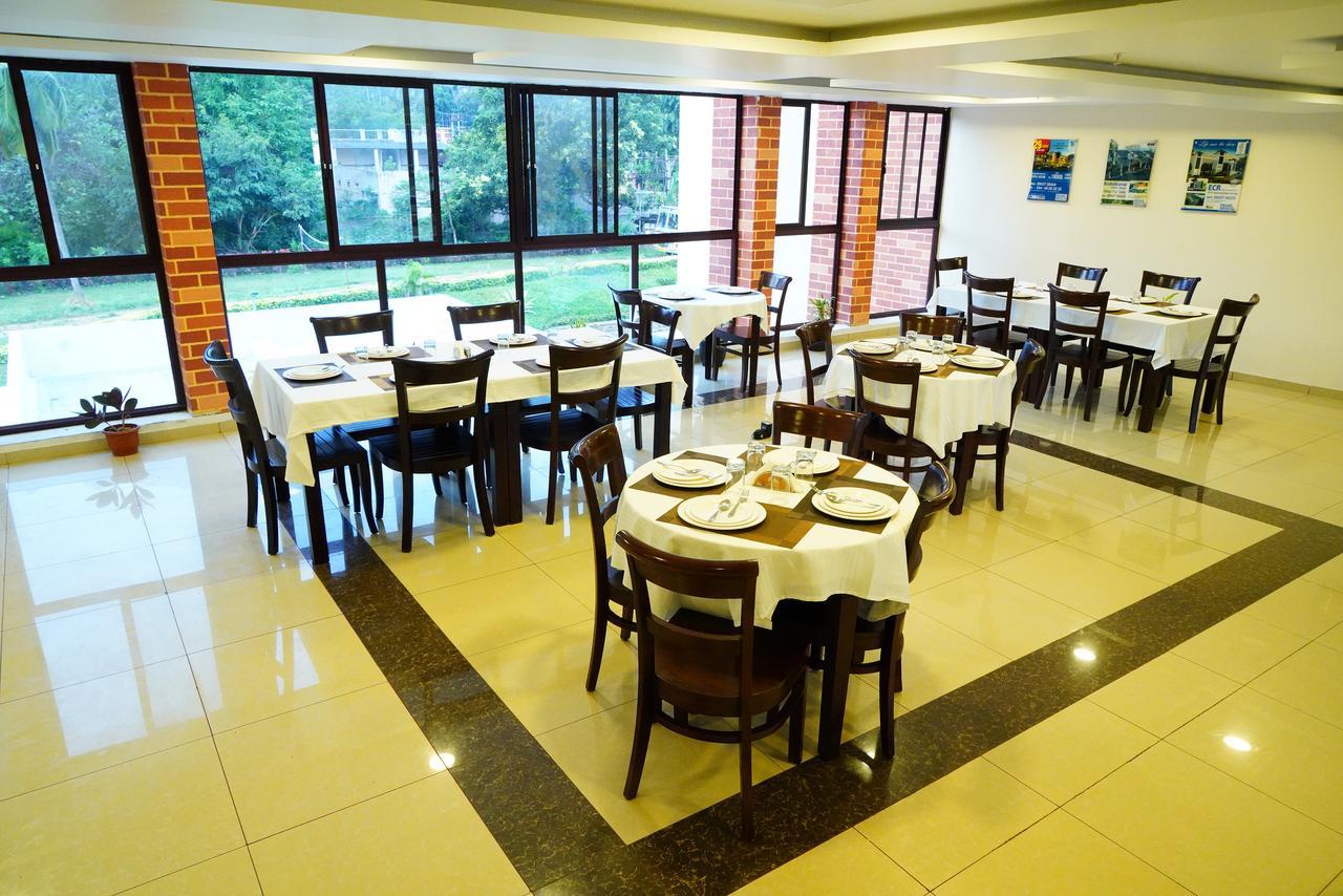 Five Falls Resort Kuttālam Exterior foto