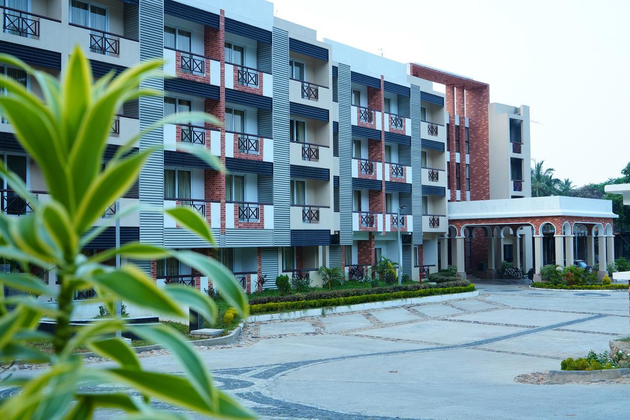 Five Falls Resort Kuttālam Exterior foto